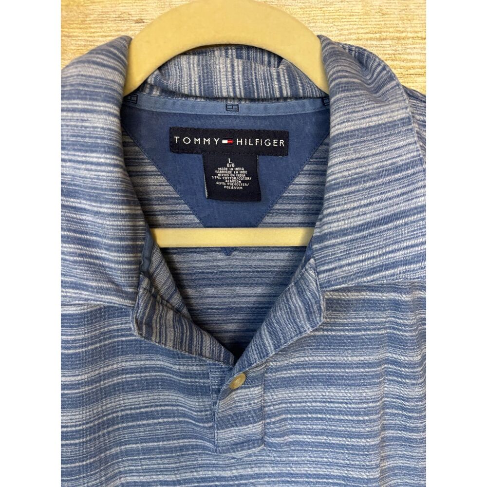 Tommy Hilfiger Men's Mediumm Weight Large Short Sleeve Shirt